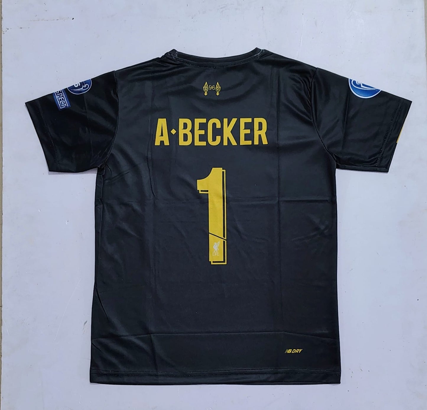 LIVERPOOL FC 25/26 GOALKEEPER HALF SLEVEE - EMBROIDERY