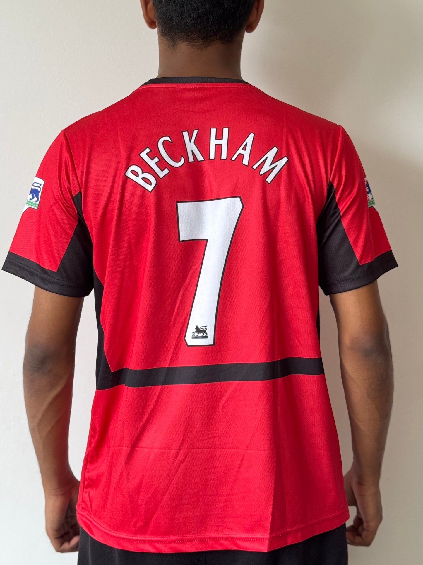 MAN UTD 2002 HOME BECKHAM -Embroidery