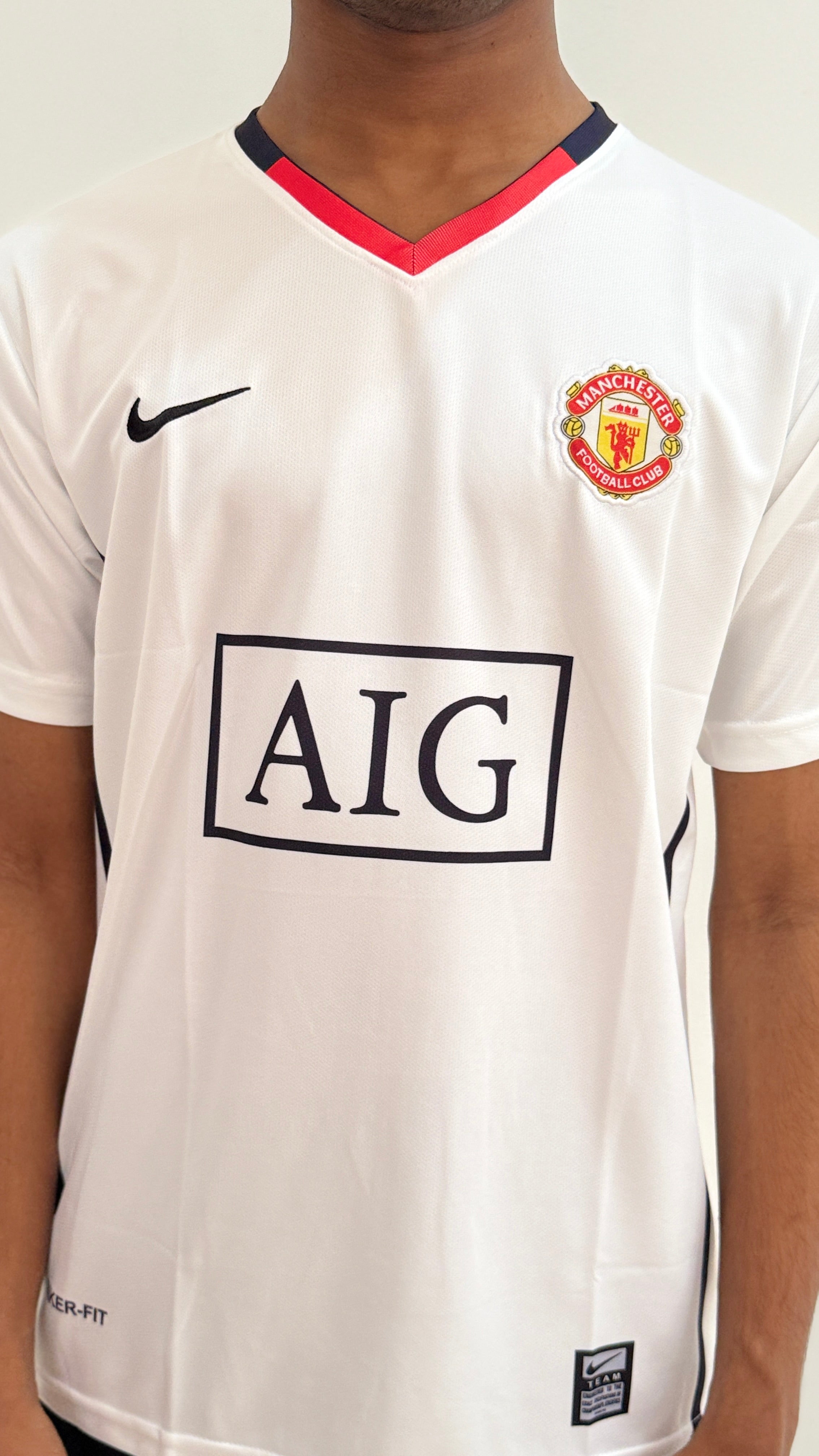 MAN UTD 2008/09 AWAY WHITE -CR7 EMBROIDERY
