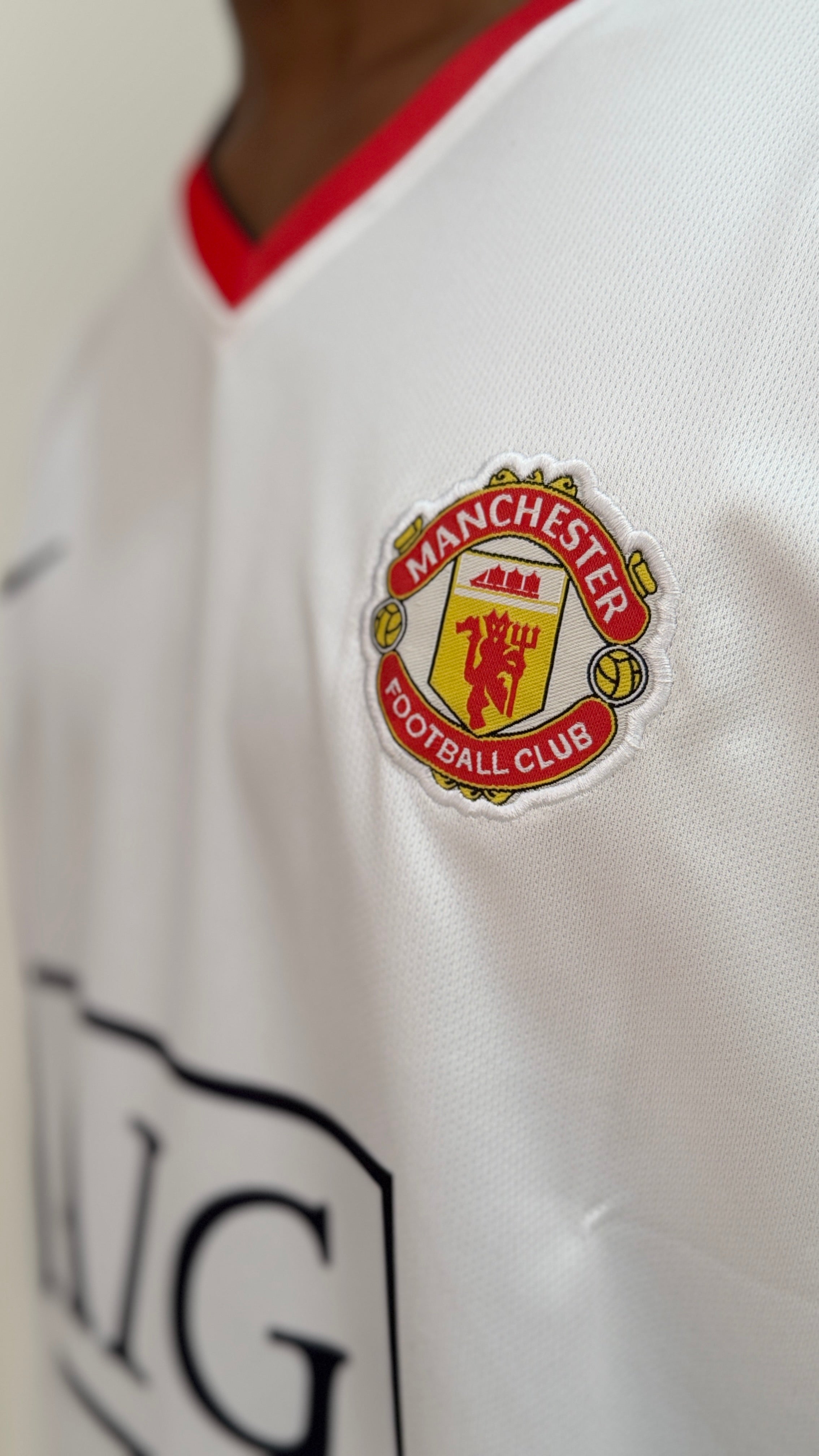 MAN UTD 2008/09 AWAY WHITE -CR7 EMBROIDERY