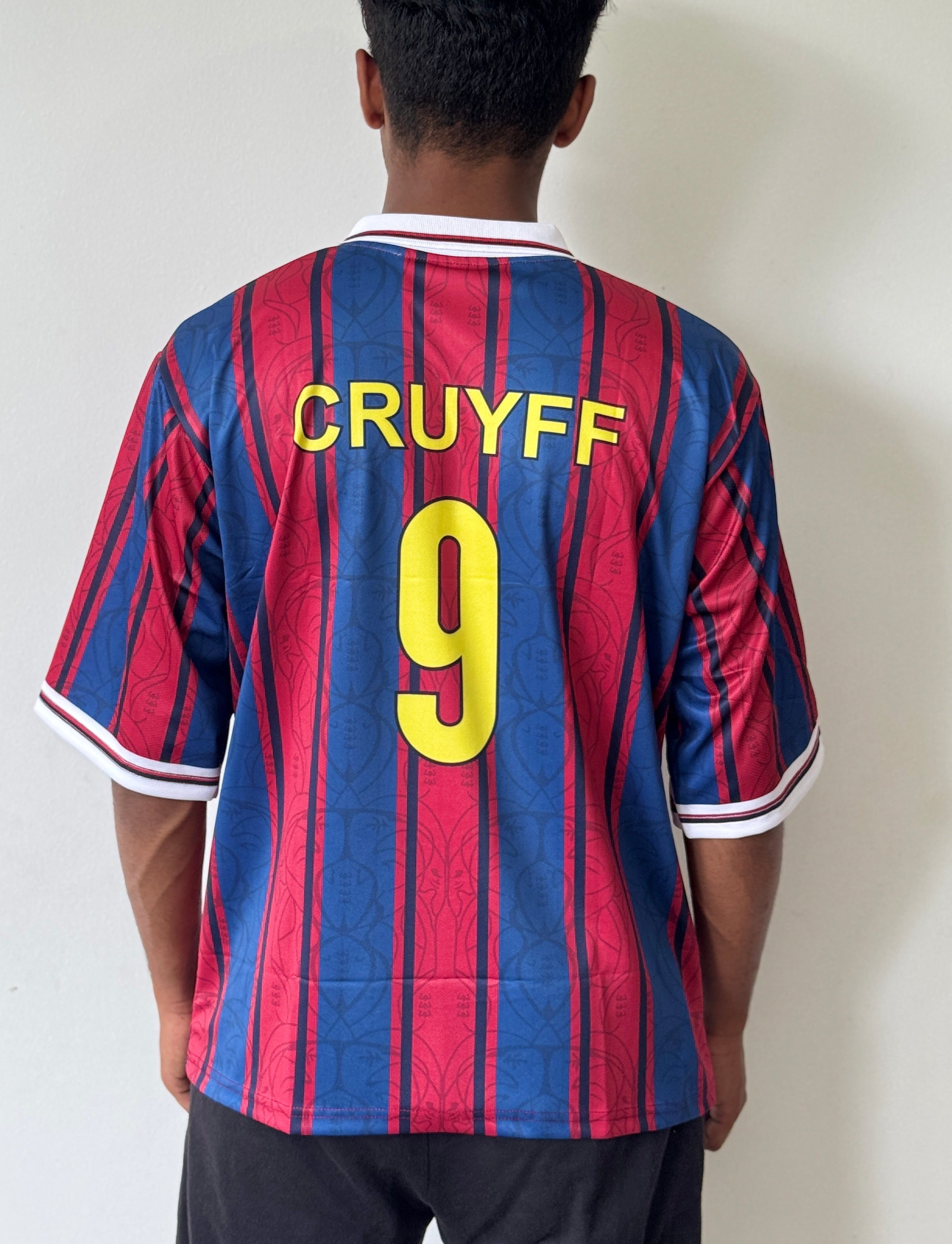 FC BARCELONA COLLAR CRUYFF FIVE SLEVEE - Embroidery