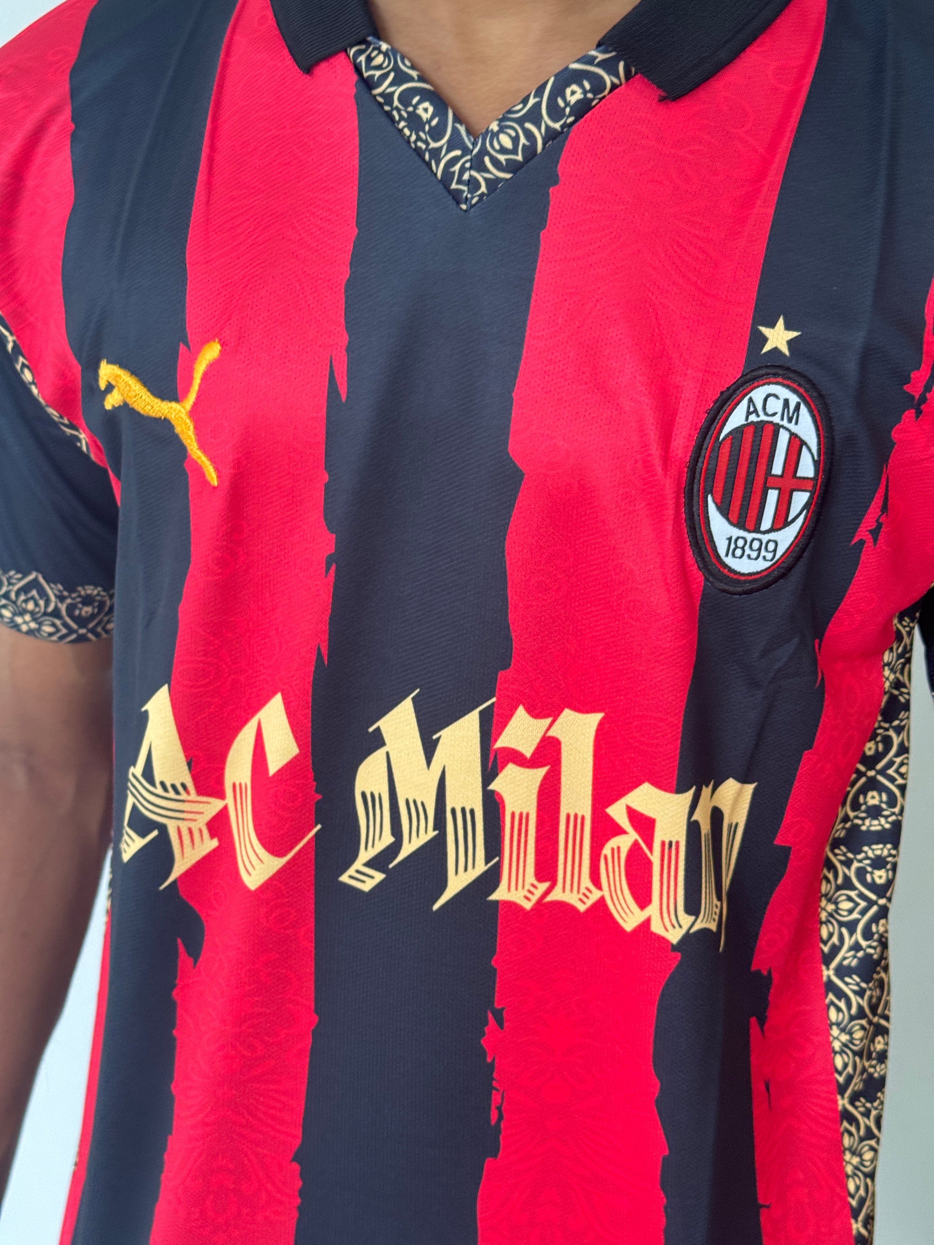 AC MILAN 25/26 SPECIAL EDITION HALF SLEVEE POLO -EMBROIDERY