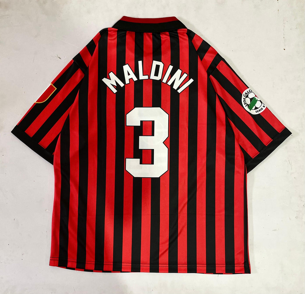 AC Milan Home 1999-2000 collared-embroidery Retro Kit.