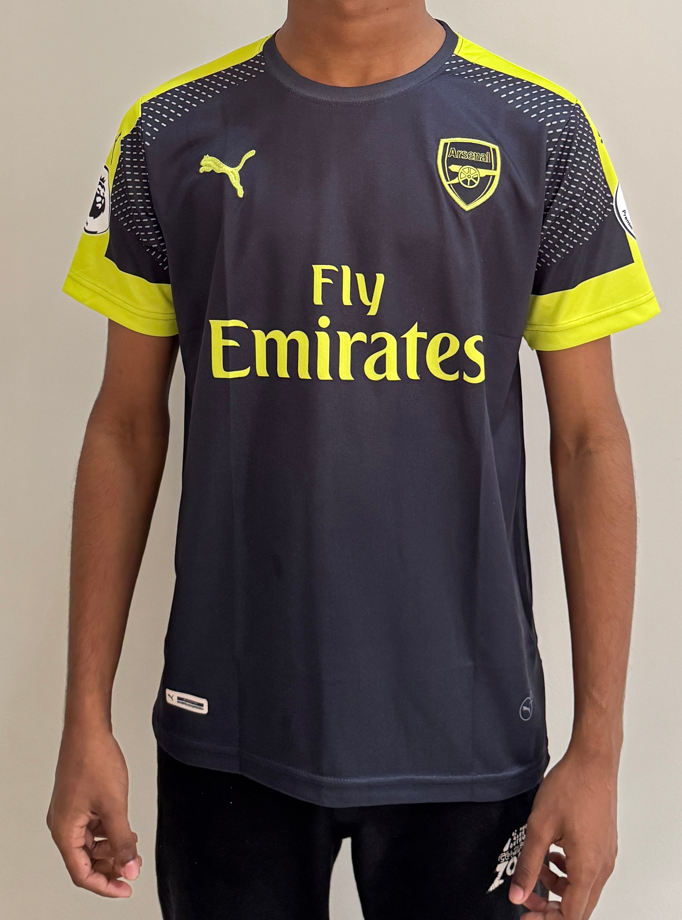 ARSENAL 2016/17 AWAY OZIL