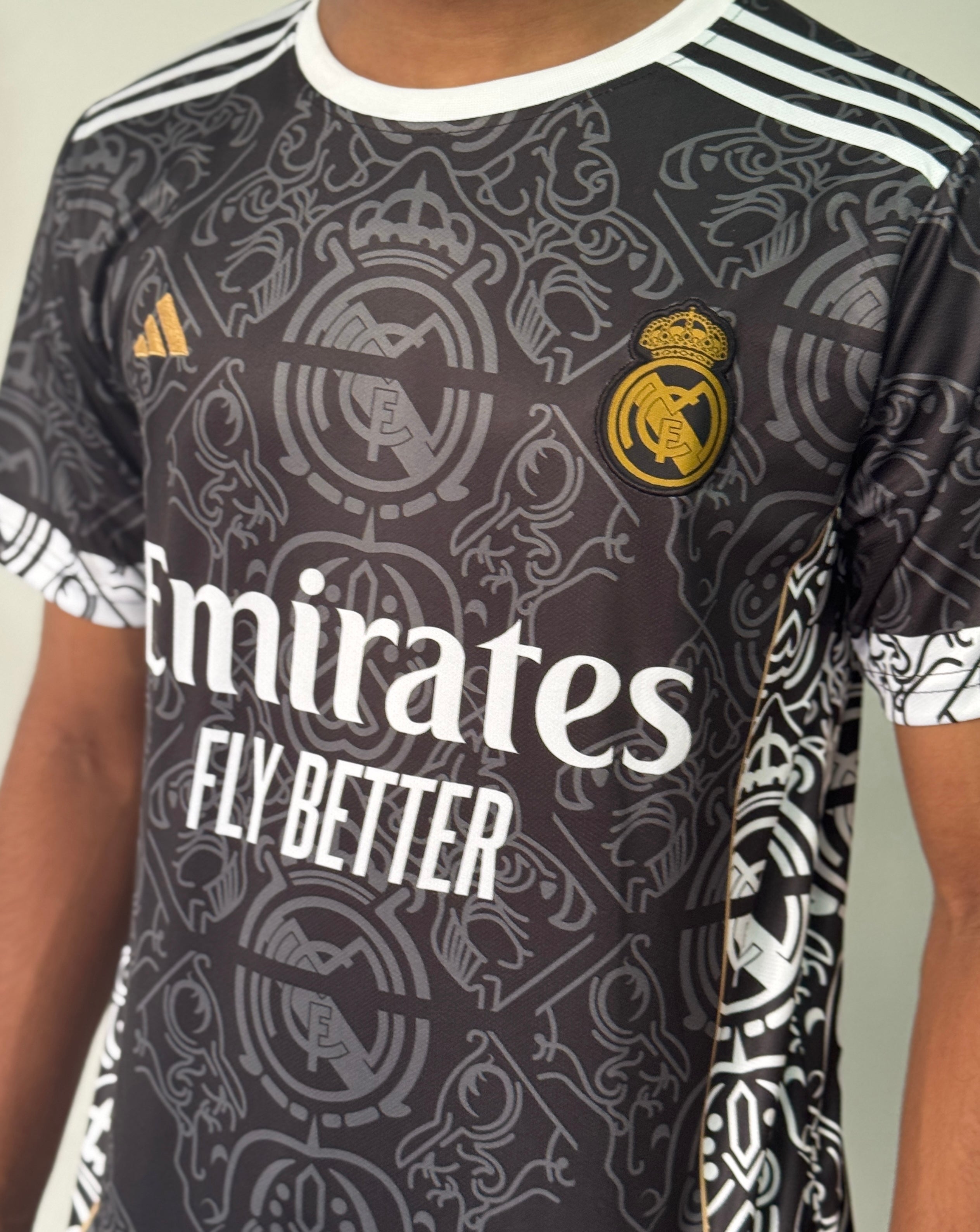 REAL MADRID 2024 BLACK SPECIAL EDITION - EMBROIDERY