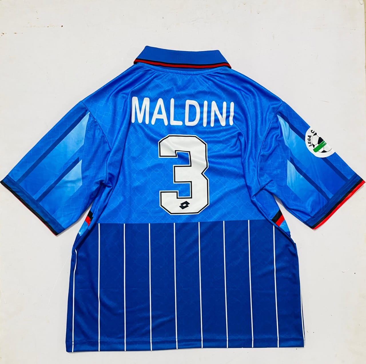 AC MILAN 1995 BLUE  COLLAR  FIVE SLEVEE - EMBROIDERY
