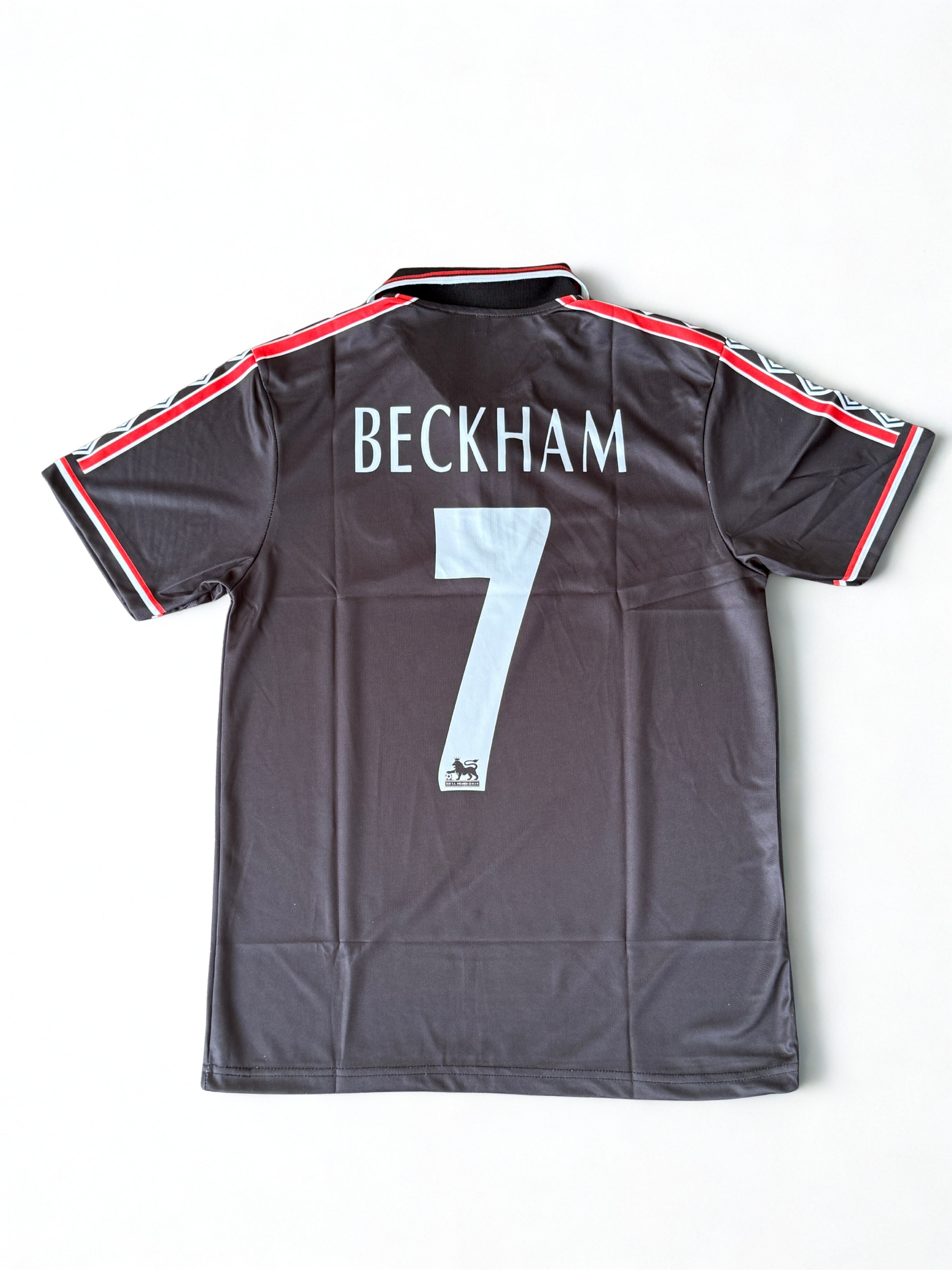 MAN UTD BECKHAM --BLACK-- POLO (HALF SLEVEE ) ZIP -EMBROIDERY