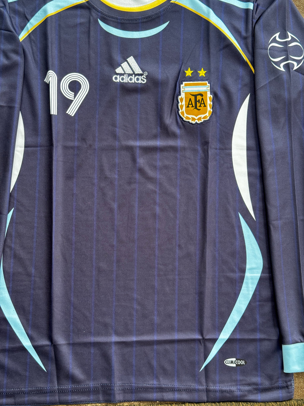 ARGENTINA AWAY MESSI 19 FULL SLEEVE -EMBROIDERY