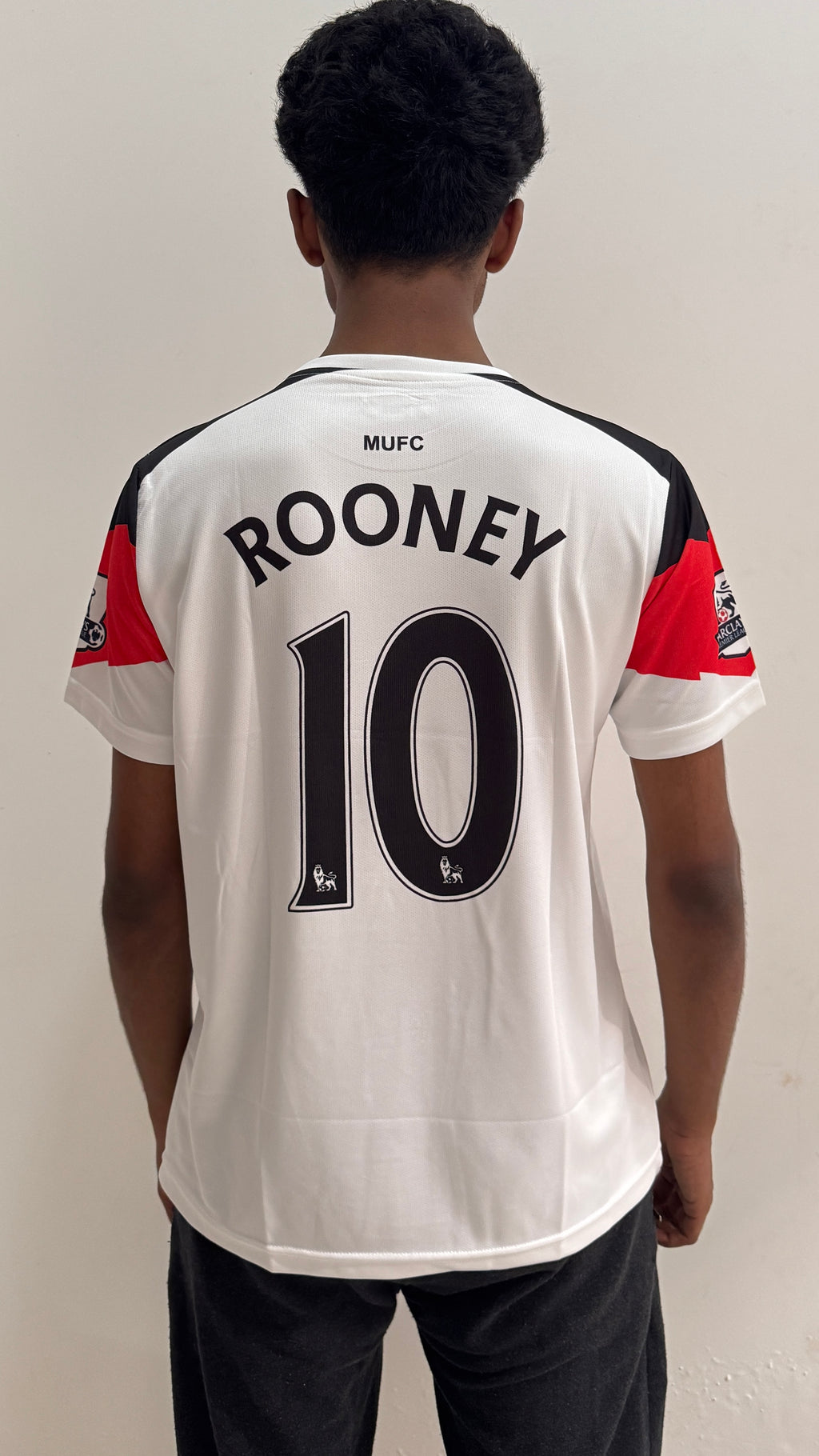 MAN UTD WHITE ROONEY -EMBROIDERY