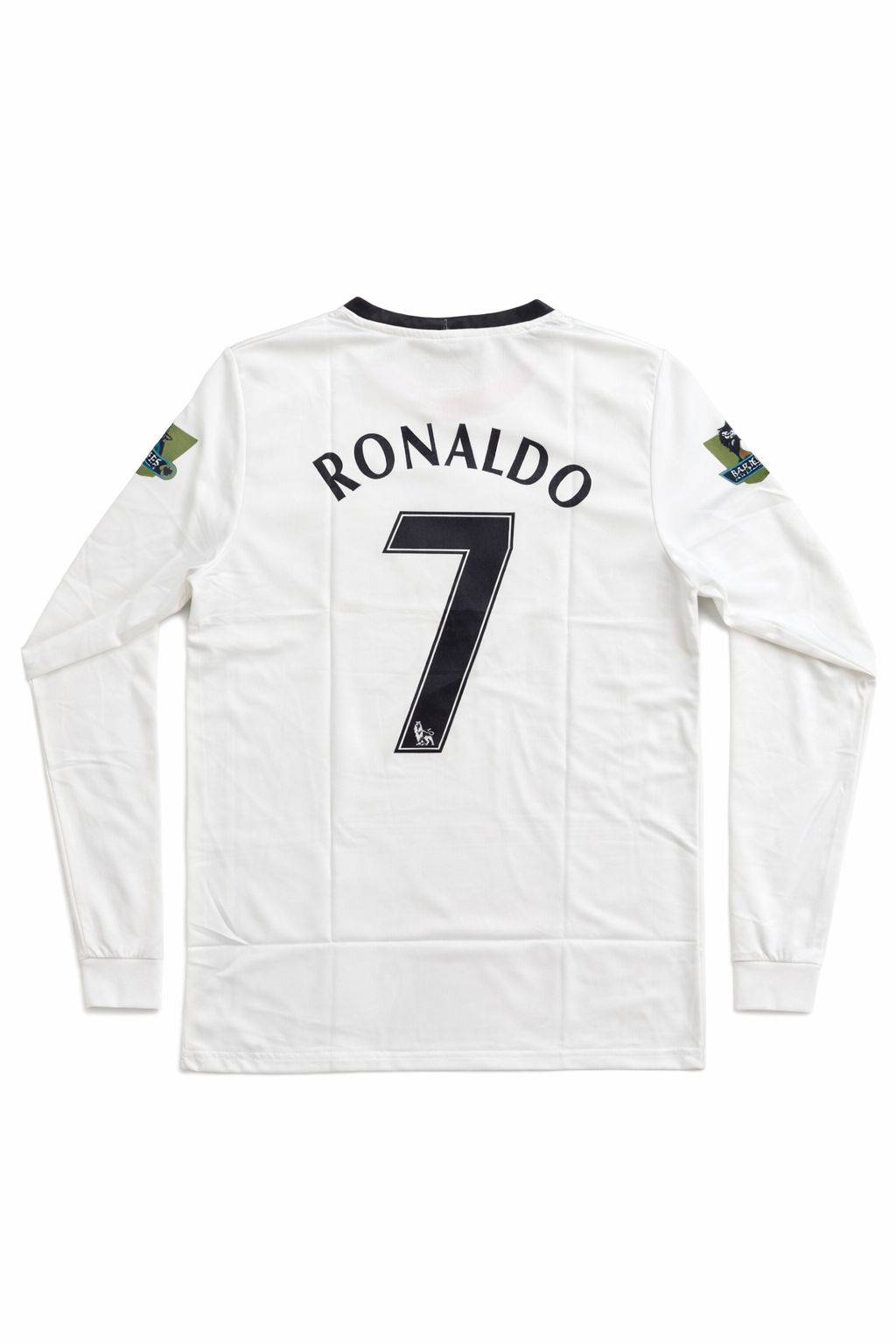 MAN UTD 2008-09 AWAY WHITE RETRO FULL SLEEVE. CR7- EMBROIDERY